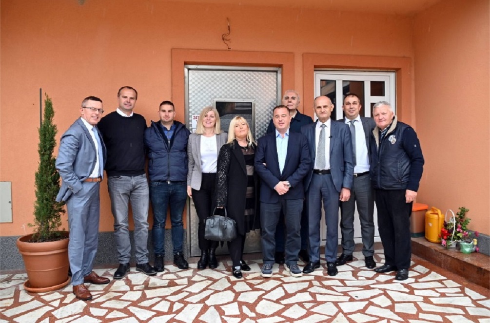 Veliko priznanje za mladog poljoprivrednika iz Boljevaca (1)