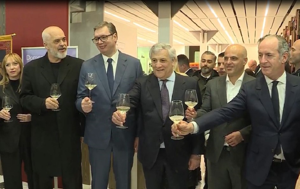 Zajednički nastup vinara iz Srbije, Severne Makedonije i Albanije na sajmu u Veroni