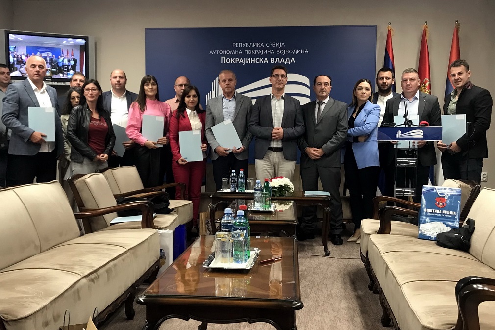 Lokalnim samoupravama u Vojvodini dodeljena sredstva za uklanjanje divljih deponija s poljoprivrednog zemljišta (1)