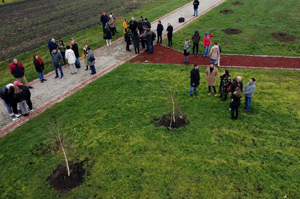 U Ruskom Selu sprovedena velika akcija sadnje drveća (1)