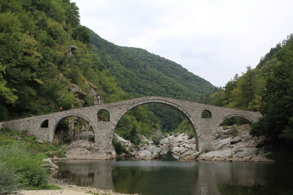 georgi-draganov-sbzoKayZRsk-unsplash