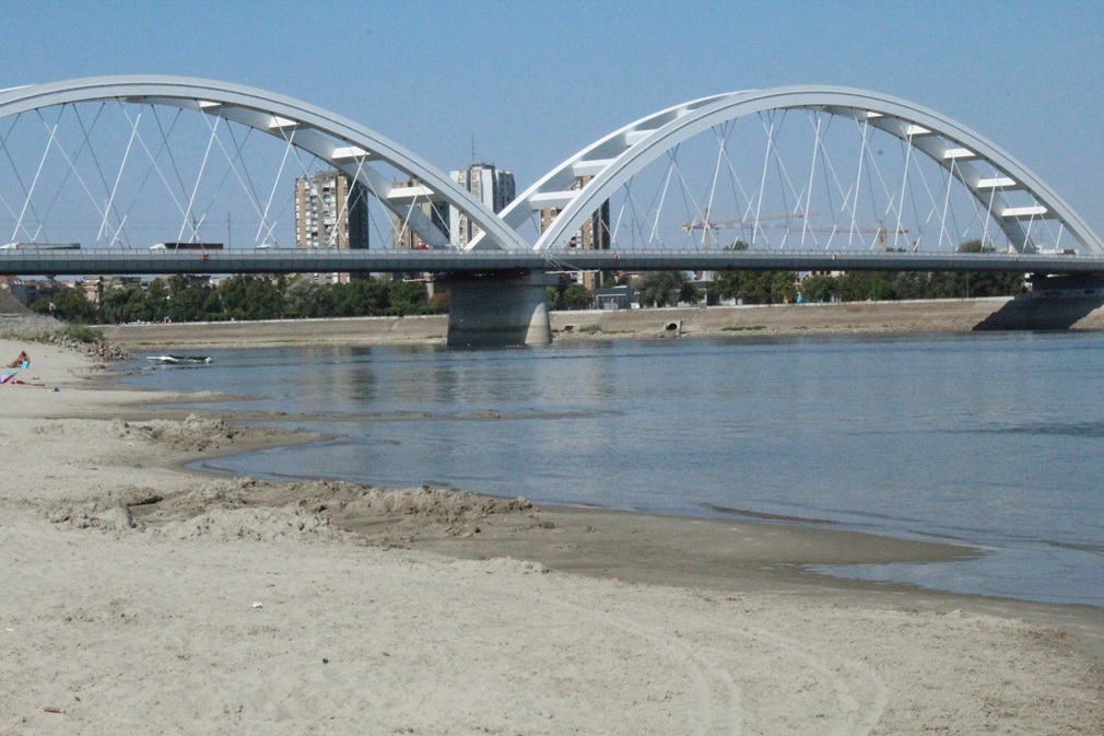 NOVOSADSKO KUPALITE
